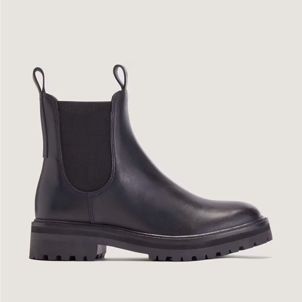 NEW EVERLANE Lug Chelsea Boot in Black Leather - Picture 8 of 9